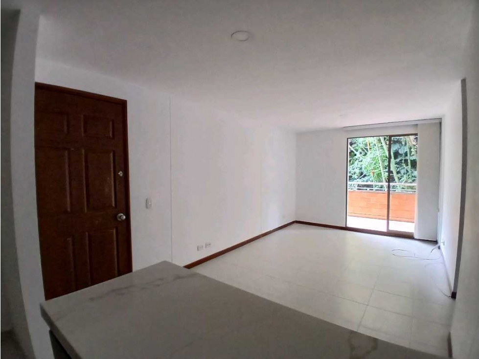 Apartamento Para Inversión en Venta en Envigado sector La Inmaculada — foto 5