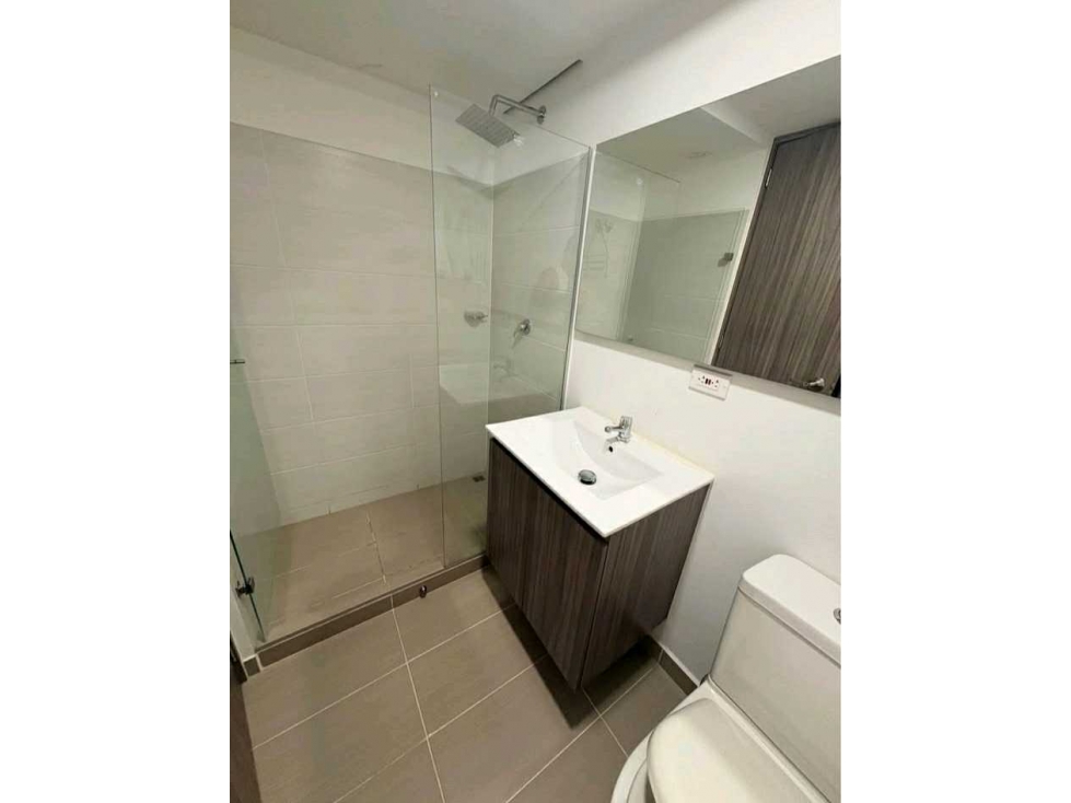 APARTAMENTO EN VENTA EN ENVIGADO LOMA DE LAS BRUJAS — foto 4