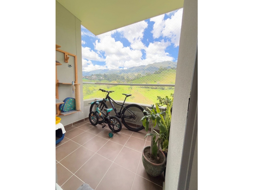 Apartamento en venta en Envigado Camino Verde 85 m² — foto 3