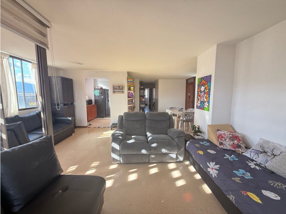 Apartamento en venta en Envigado Barrio el Portal — foto 4