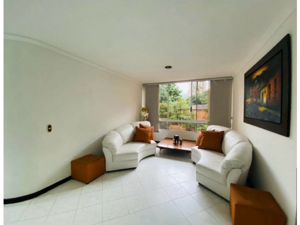 Apartamento en Venta en Envigado Parte Plana