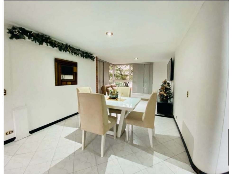 Apartamento en Venta en Envigado Parte Plana — foto 2