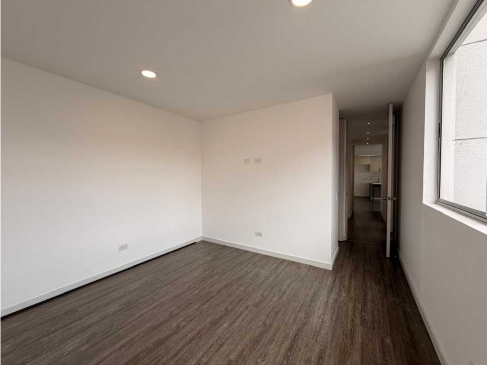 Apartamento en venta en Itagui, sector Suramérica — foto 4