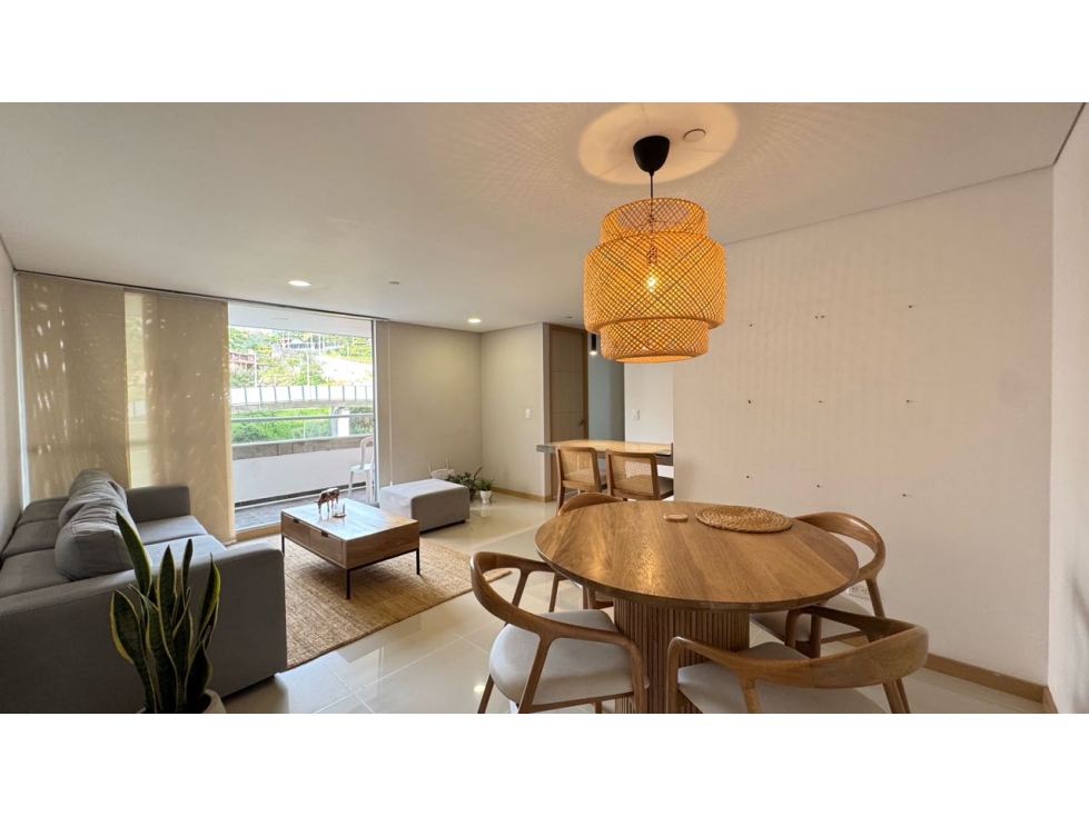 Apartamento en venta en Envigado sector La Abadía vista definida — foto 2