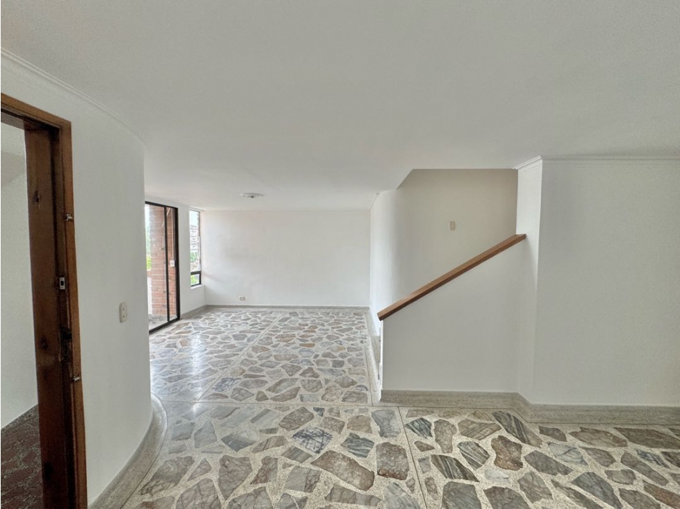 Apartamento en Venta en La Aguacatala - El Poblado - Medellín