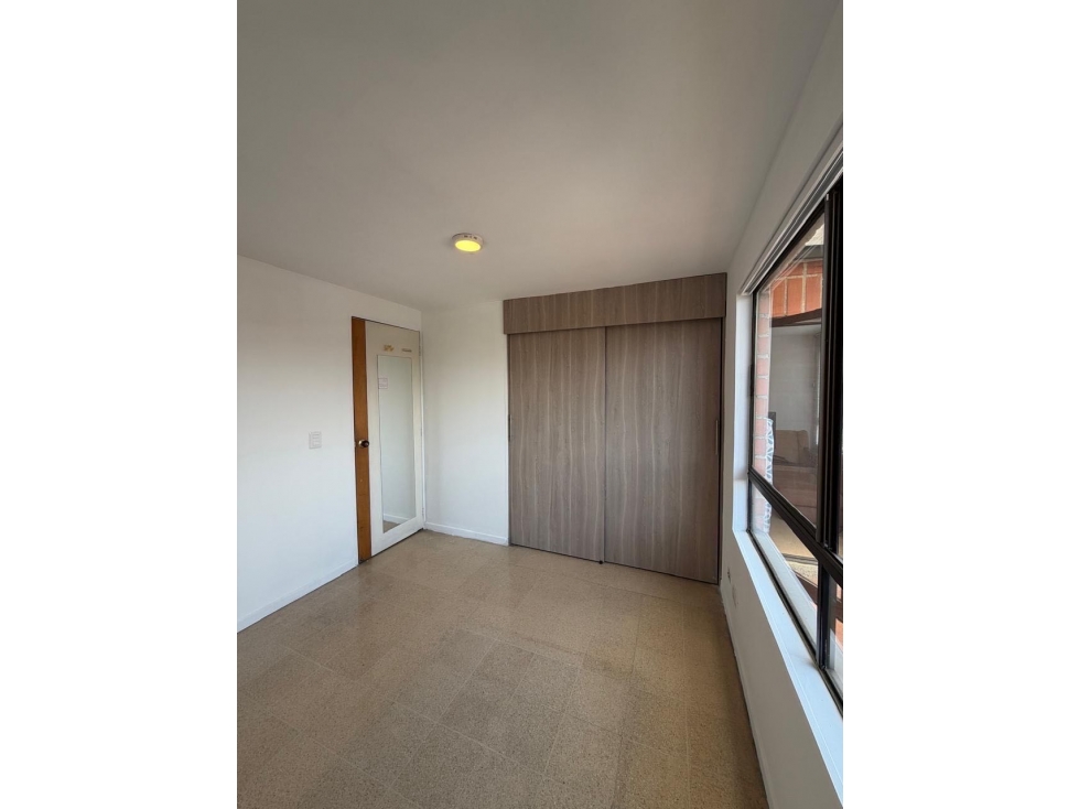 APARTAMENTO EN VENTA EN LA AMERICA MEDELLIN — foto 4