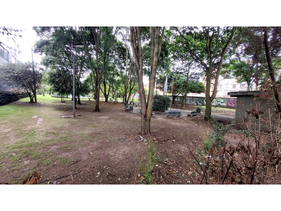 Apartamento en venta en La Calleja, Country — foto 2