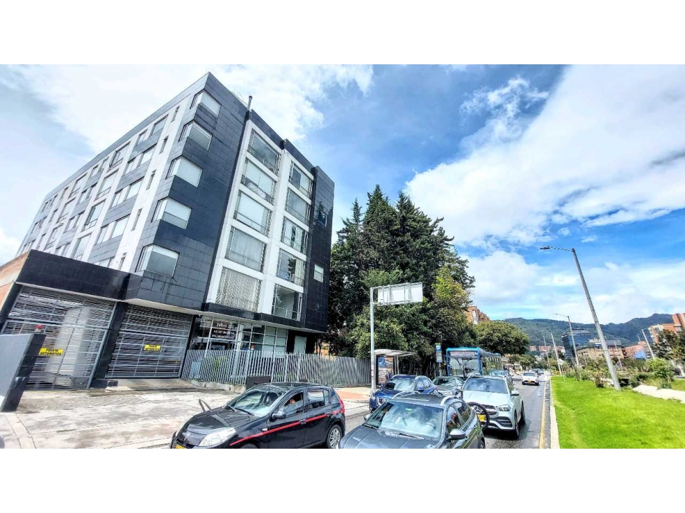 Apartamento en venta en La Calleja, Country