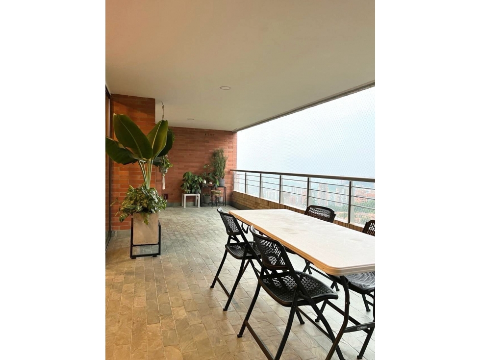 Apartamento en venta en La Calera | 243 m² | Piso 13 | 3 parqueaderos — foto 3