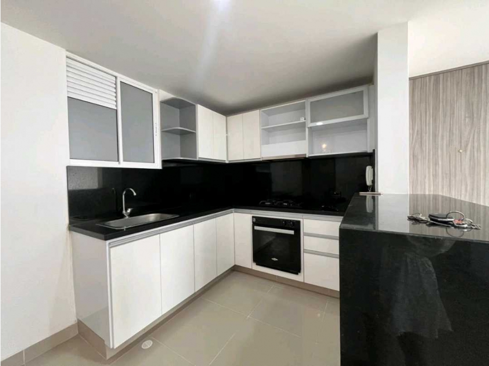 APARTAMENTO EN VENTA EN LA CASTELLANA — foto 2