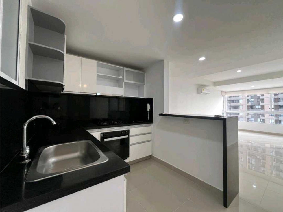 APARTAMENTO EN VENTA EN LA CASTELLANA — foto 3