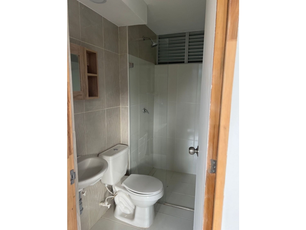 Apartamento en venta en La Ceja La Heredia — foto 3
