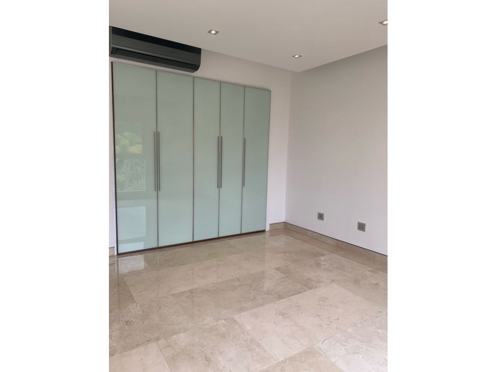 Apartamento en venta en La Lagunita, El Hatillo, en calle cerrada - 28