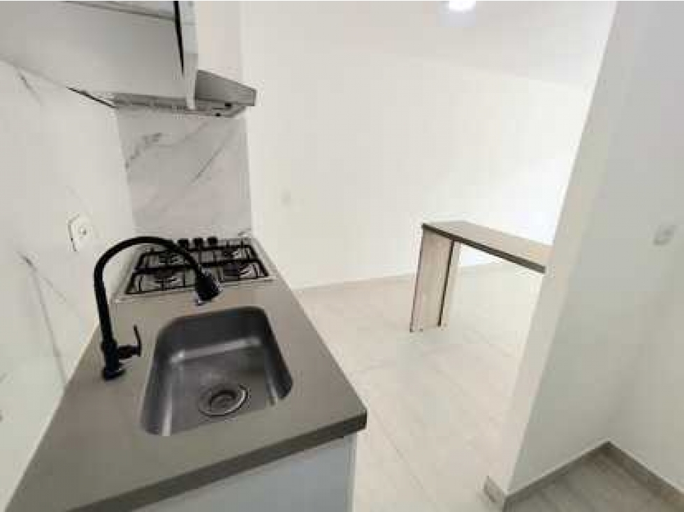 APARTAMENTO EN VENTA EN LA LAGUNA FONTIBON — foto 5