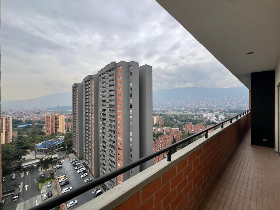 APARTAMENTO EN VENTA EN LA LOMA DE LOS BERNAL — foto 6