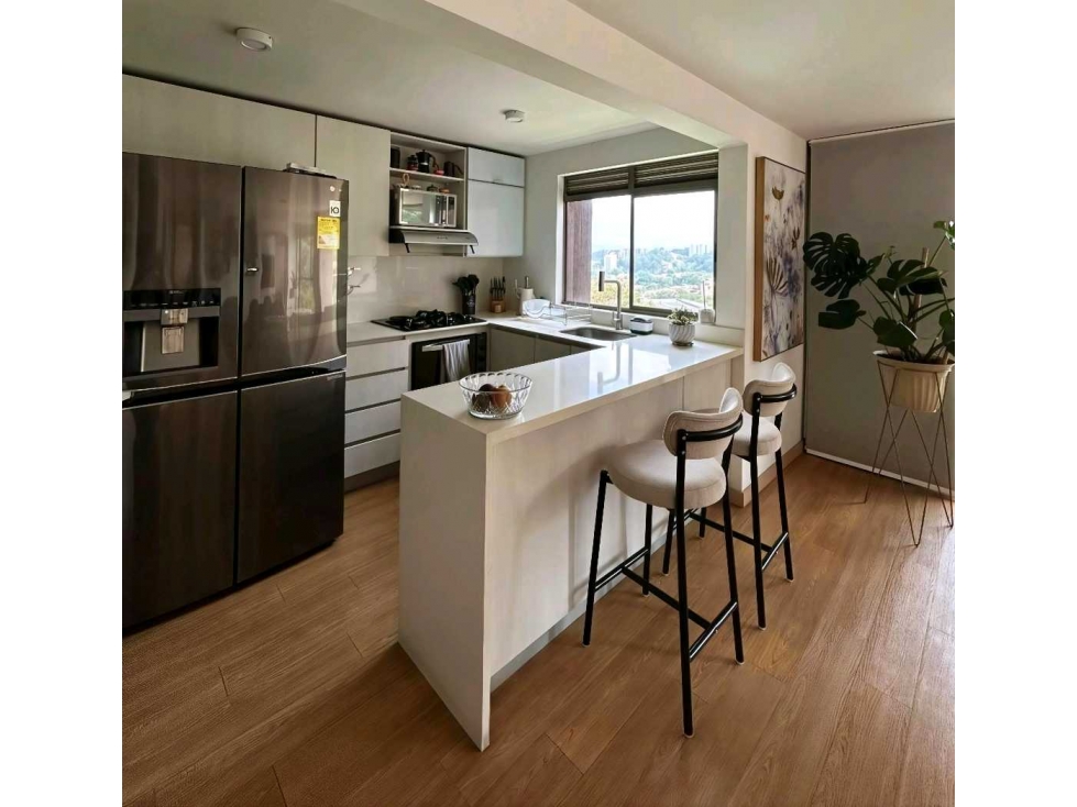Apartamento En Venta En La Loma De Los Bernal