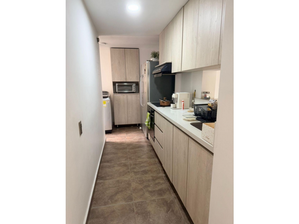 APARTAMENTO EN VENTA EN LA LOMA DE LOS BERNAL — foto 2