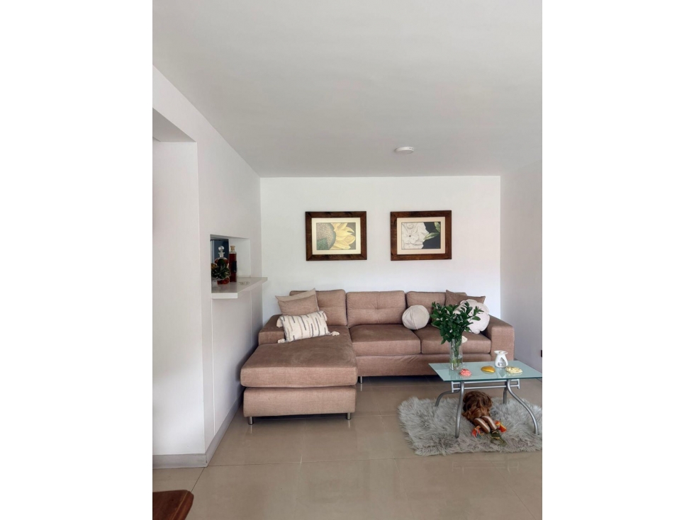 APARTAMENTO EN VENTA EN LA LOMA DE LOS BERNAL — foto 3