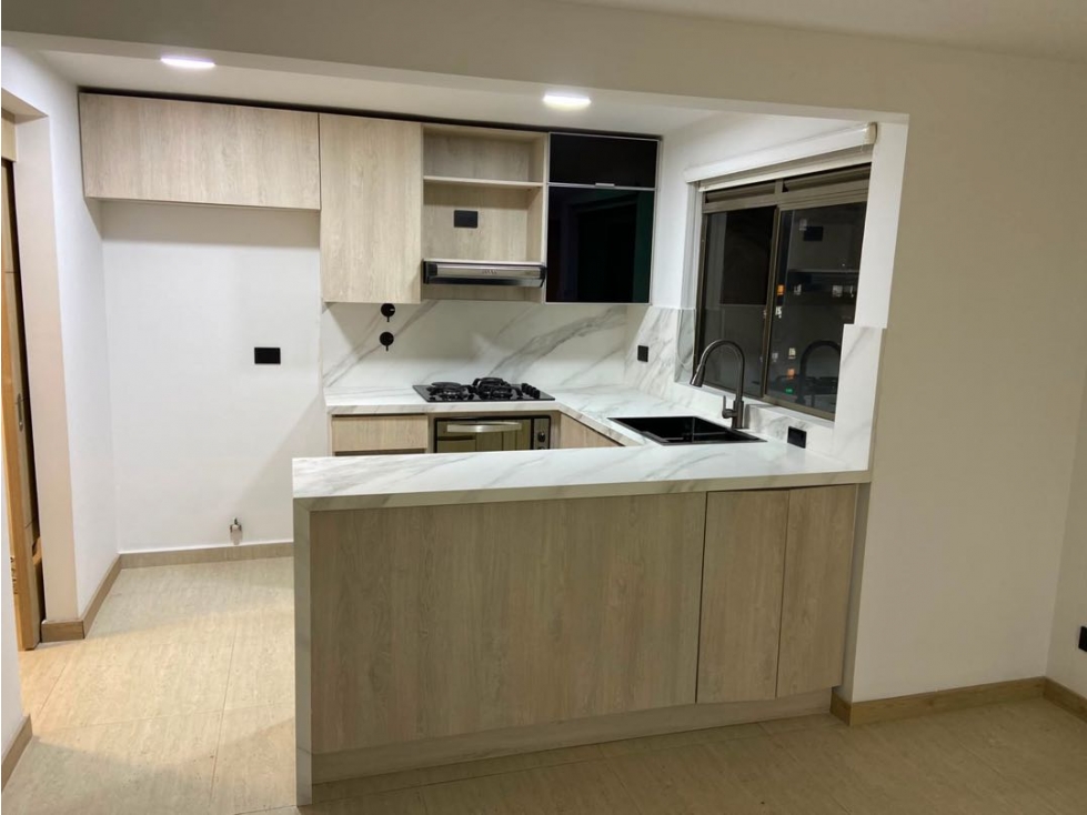 Apartamento en venta en la loma de los bernal Medellín