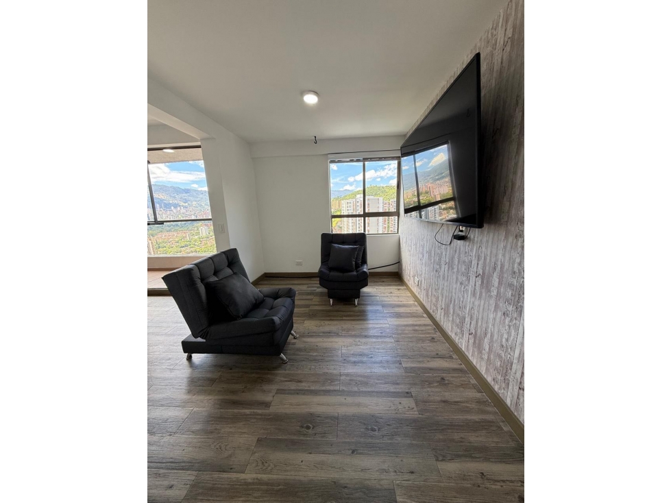 APARTAMENTO EN VENTA EN LA LOMA DE LOS BERNAL — foto 4