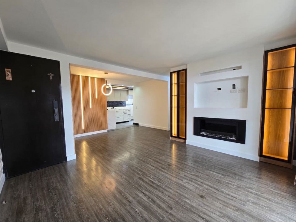APARTAMENTO EN VENTA EN LA LOMA DE LOS BERNAL