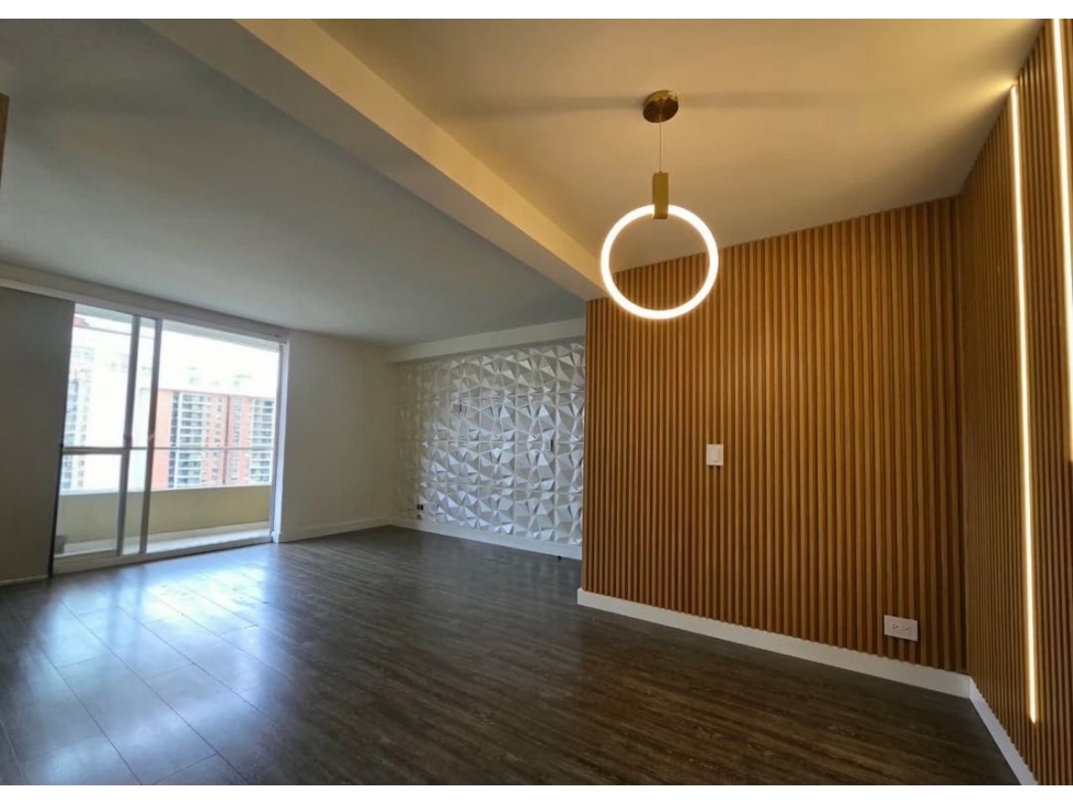 APARTAMENTO EN VENTA EN LA LOMA DE LOS BERNAL — foto 2