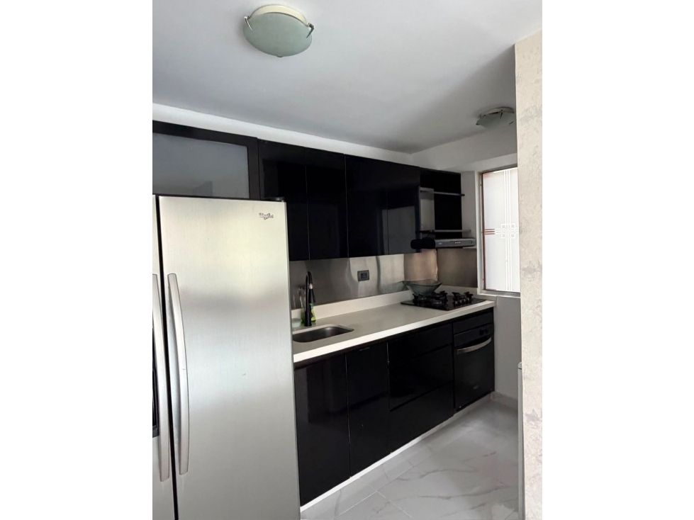 APARTAMENTO EN VENTA EN LA LOMA DE LOS BERNAL — foto 4