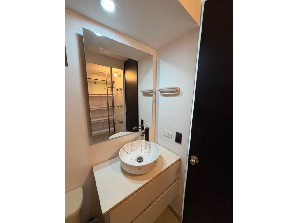 APARTAMENTO EN VENTA EN LA LOMA DE LOS BERNAL — foto 5