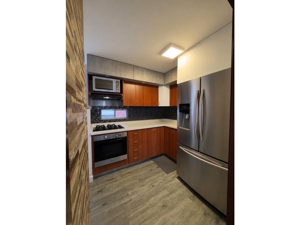 APARTAMENTO EN VENTA EN LA LOMA DE LOS BERNAL — foto 3