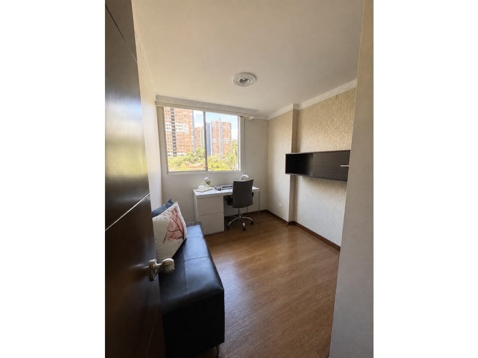 APARTAMENTO EN VENTA EN LA LOMA DE LOS BERNAL — foto 6