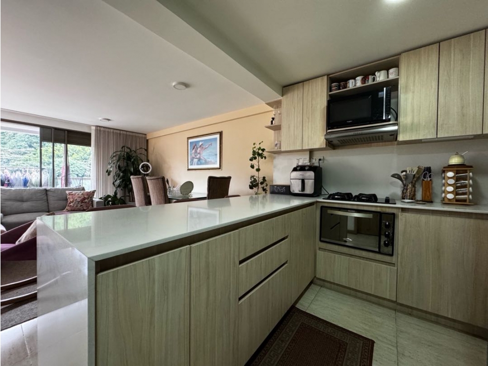 APARTAMENTO EN VENTA EN LA LOMA DE LOS BERNAL — foto 2