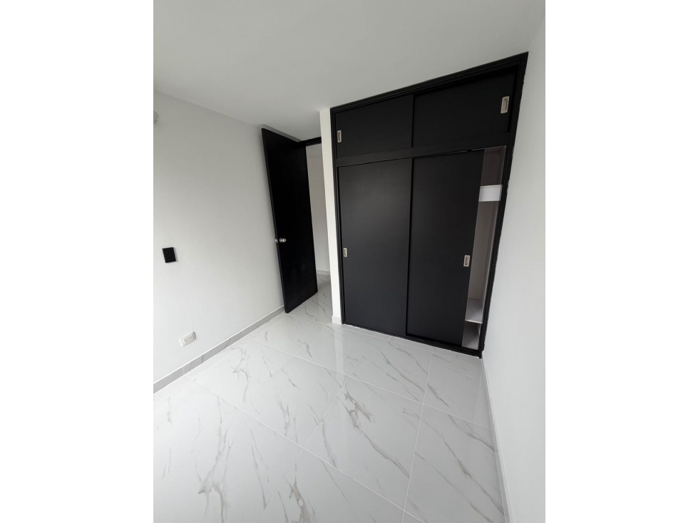 APARTAMENTO EN VENTA EN LA LOMA DE LOS BERNAL - 6