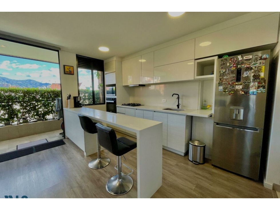 Apartamento en venta en Lalinde, Medellín — foto 3
