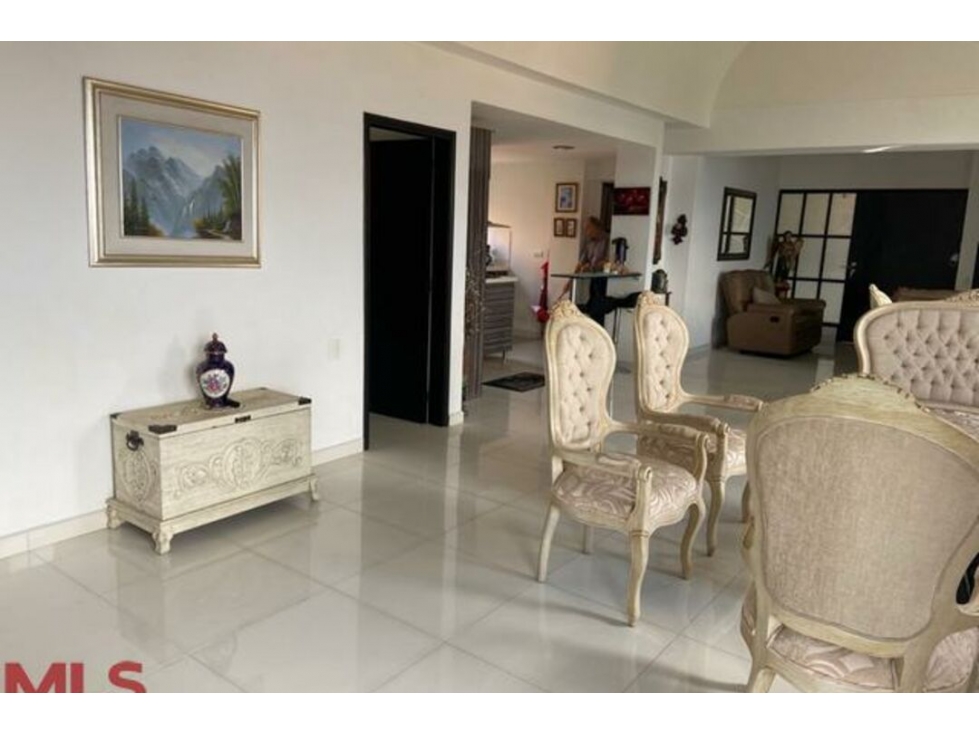 Apartamento en venta en Las Lomas Nº 2, Medellín — foto 2