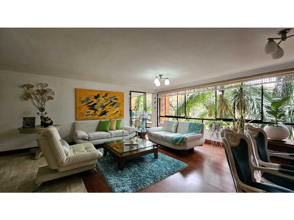 Apartamento de 192m² con 4 Hab + Estudio en Venta en Laureles — foto 6
