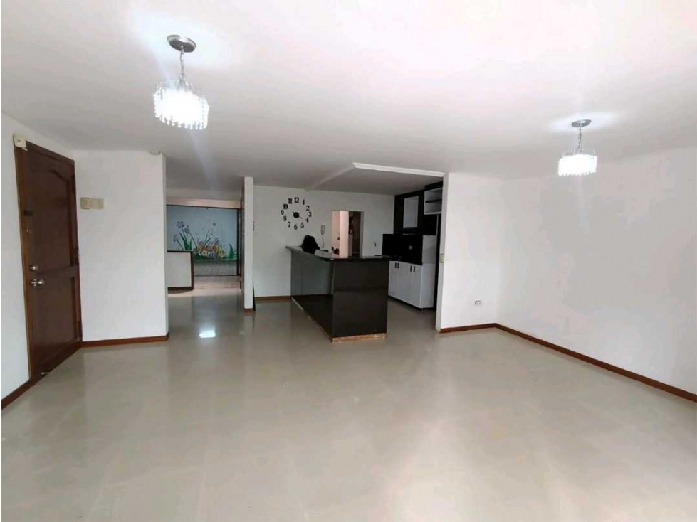 Apartamento En Venta En Laureles