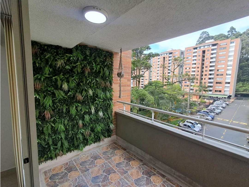 Apartamento En Venta En Laureles