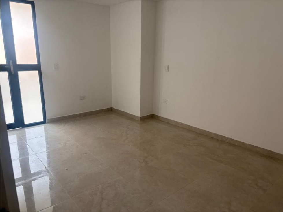 Apartamento en venta en laureles la castellana Medellín — foto 6