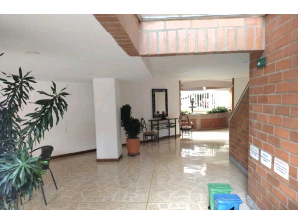 APARTAMENTO EN VENTA EN LAURELES MEDELLIN ANTIOQUIA — foto 5