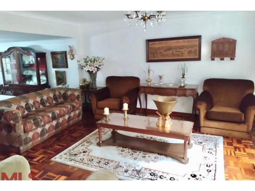 Apartamento en venta en Laureles, Medellín