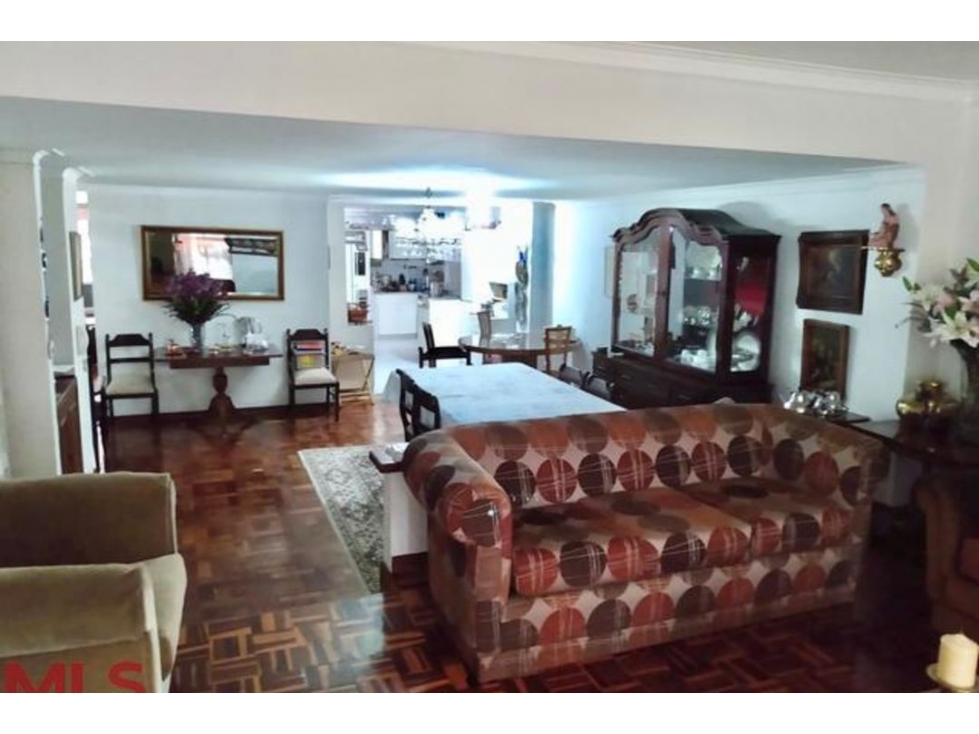 Apartamento en venta en Laureles, Medellín — foto 2