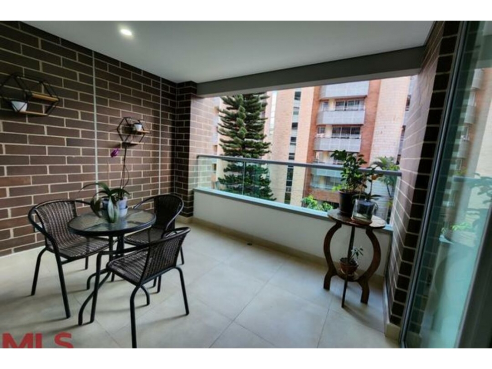 Apartamento en venta en Laureles, Medellín — foto 3