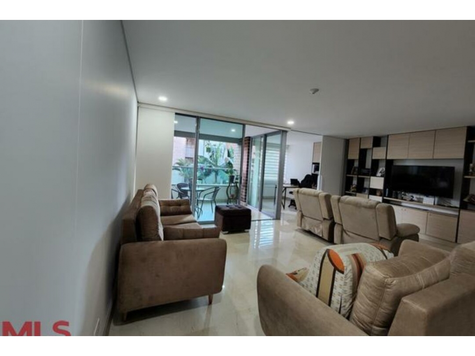 Apartamento en venta en Laureles, Medellín — foto 4