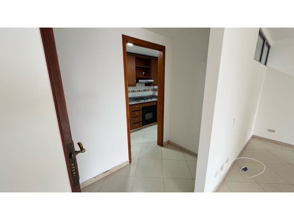APARTAMENTO EN VENTA EN LAURELES LA CASTELLANA — foto 5