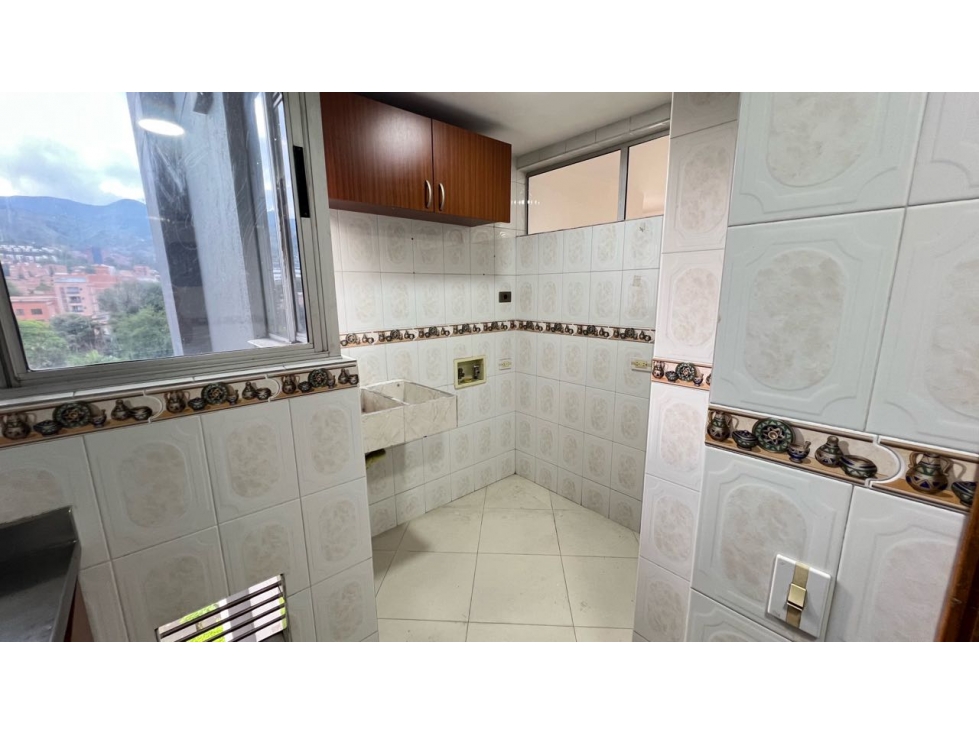 APARTAMENTO EN VENTA EN LAURELES LA CASTELLANA — foto 6