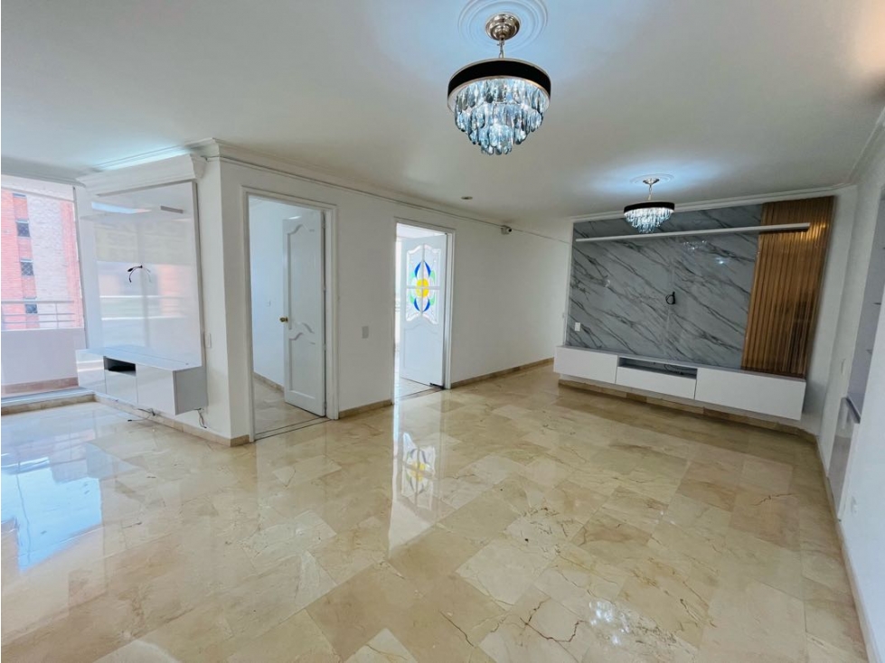 Apartamento en Venta en Laureles