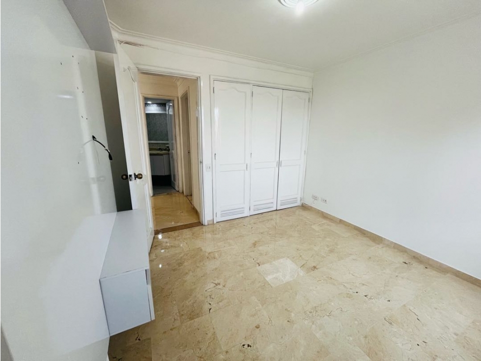 Apartamento en Venta en Laureles — foto 2
