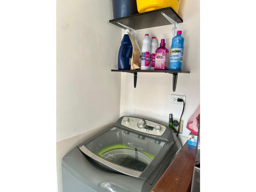 APARTAMENTO EN VENTA EN LAURELES — foto 2
