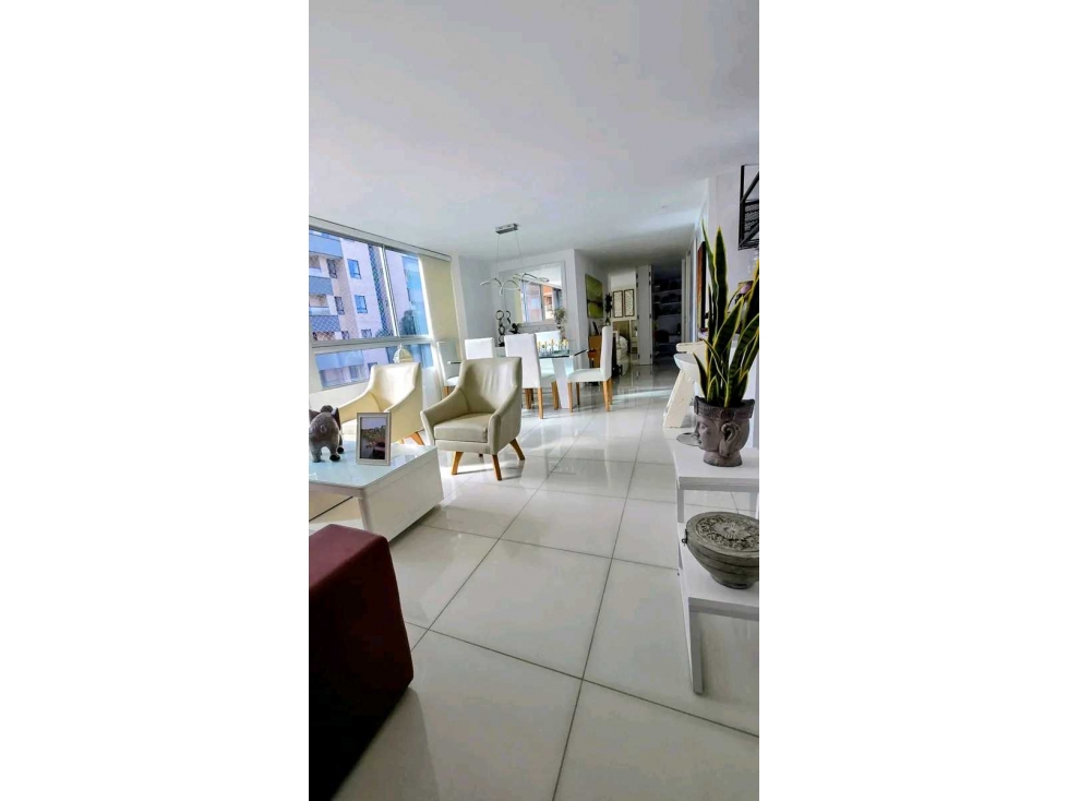 APARTAMENTO EN VENTA EN LAURELES MEDELLIN