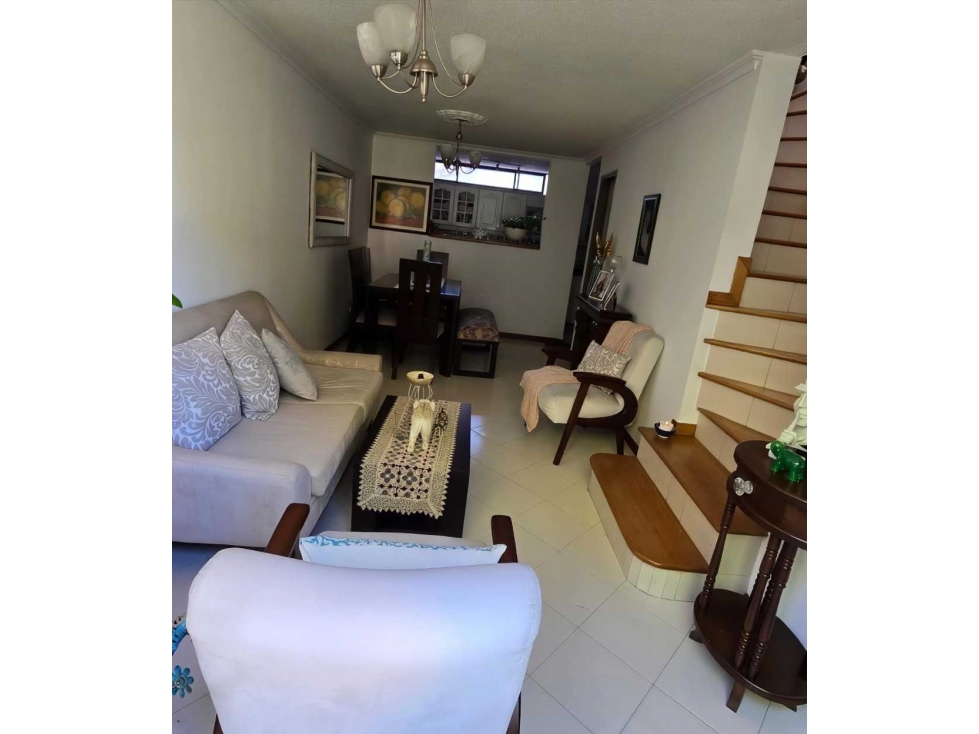 Apartamento Duplex En Venta En Laureles — foto 2